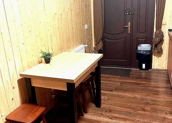 Mover Mount Villa
